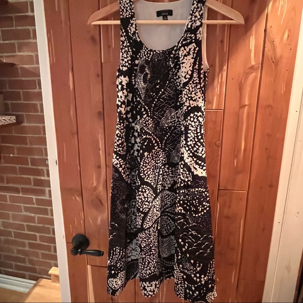 👗 2 for $50 💯% silk! Jacob dress, size 2. Perfect condition! Open to offers 🥰